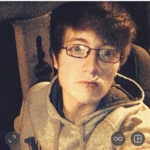 Meet your Posher, Bobby